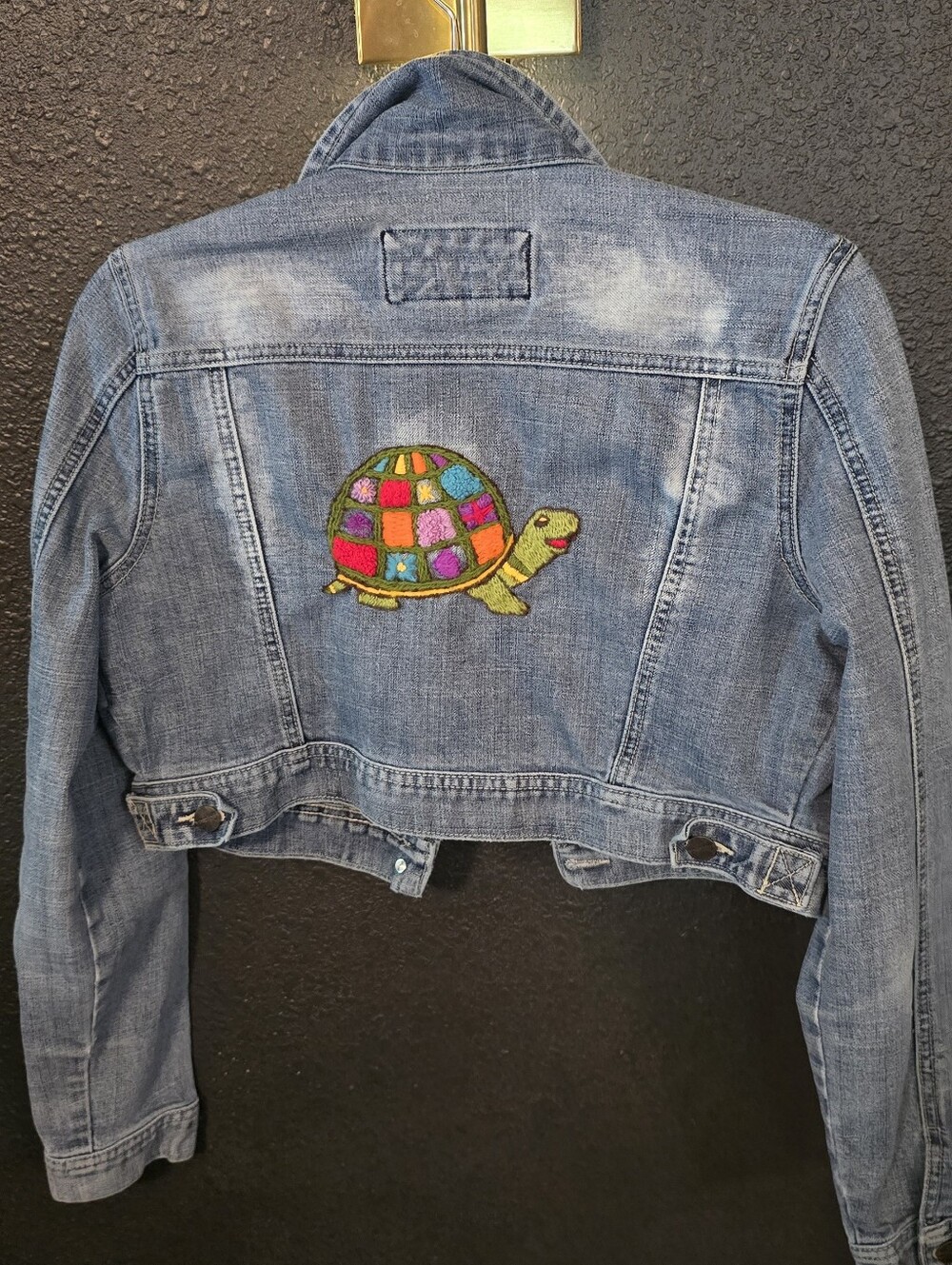 FESTIVAL GIRLY CROPPED DENIM JACKET - Picture 4 of 5